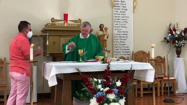 Catholic Mass Today I Daily Holy Mass I Friday August 4 2023 I English Holy Mass I 5.00 AM