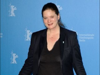 "Je suis dévastée aujourd’hui" : Sandrine Kiberlain en deuil, elle pleure la mort de la célèbre ré