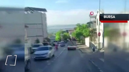 Bursa'da tehlikeli düğün konvoyu kamerada