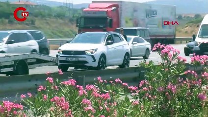 Aracının benzini biten şarkıcı Kutsi yolda kaldı!