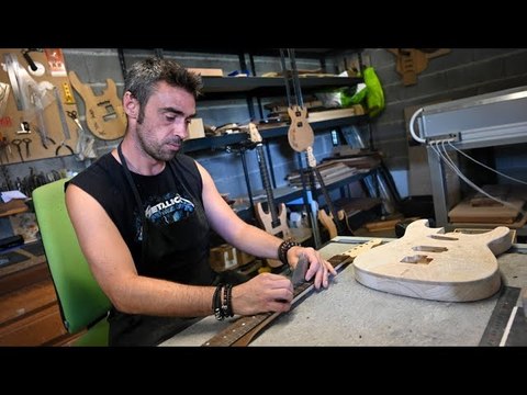 Les guitares électriques envoûtantes de Sébastien Cuff, le nouveau luthier de Lescure-d'Albigeois