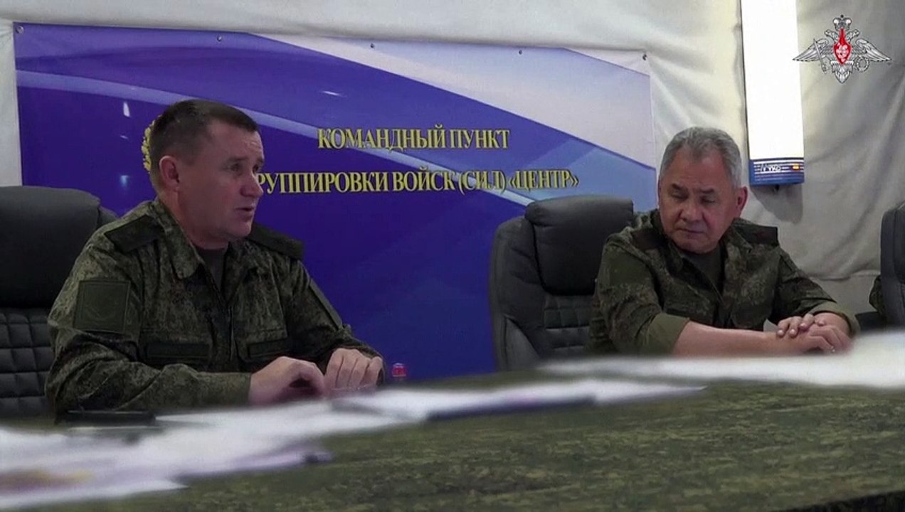 Schoigu zu angeblichem Truppenbesuch in die Ukraine gereist