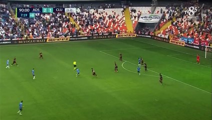 Dünya Belhanda'yı konuşuyor! Maçtaki hareketi gündem oldu