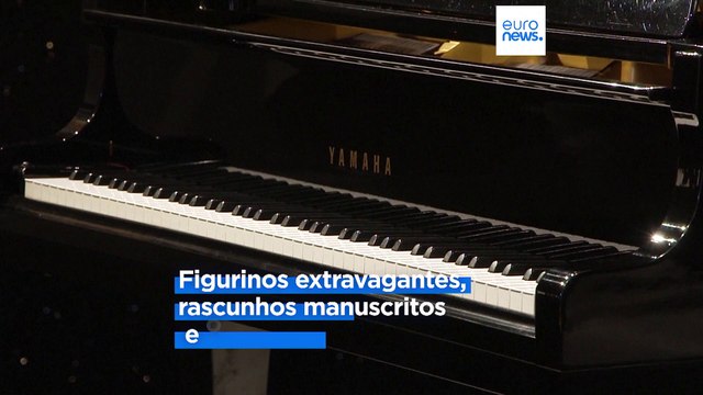 Exposição de objetos pessoais de Freddie Mercury em Londres