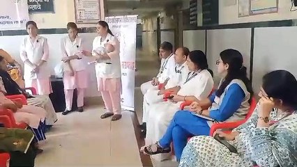 बच्चों को दूध पिलाते समय क्या रखे सावधानी, देखे वीडियो