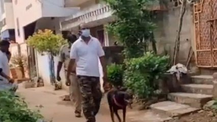 ఏలూరు జిల్లా: వ్యక్తి దారుణహత్య... మెడపై పొడిచి చంపిన దుండగులు