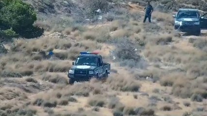 الداخلية الليبية للعربية: لم نحدد حتى الآن مصدر المهاجرين العالقين على حدودنا