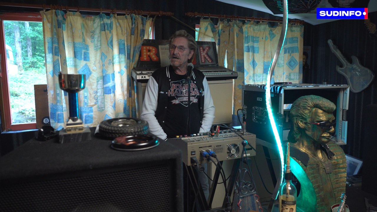 Johnny Cadillac reprend "L'idole des jeunes" de Johnny Hallyday