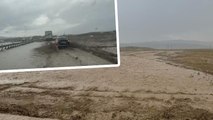 Ağrı’nın Doğubayazıt ilçesinde sel nedeniyle Türkiye-İran kara yolu ulaşıma kapandı