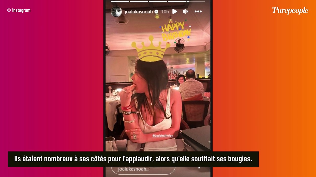 PHOTOS Jade Hallyday fête ses 19 ans : mini-jupe à sequins et amis célèbres... un très joyeux anniversaire !