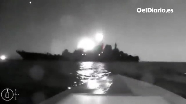 Ucrania dice que ha dejado fuera de combate un buque en un ataque contra un importante puerto ruso del mar Negro