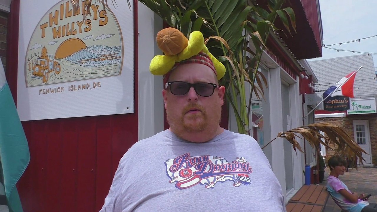 Raw Dogging at Twilley's Willys on Fenwick Island