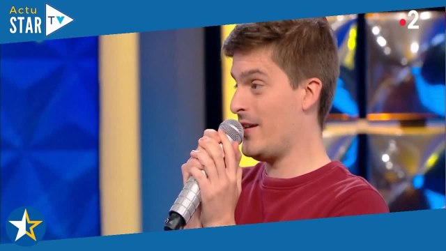 Je dors avec : Nagui charrie Étienne, le nouveau grand maestro de N'oubliez pas les paroles, sur s