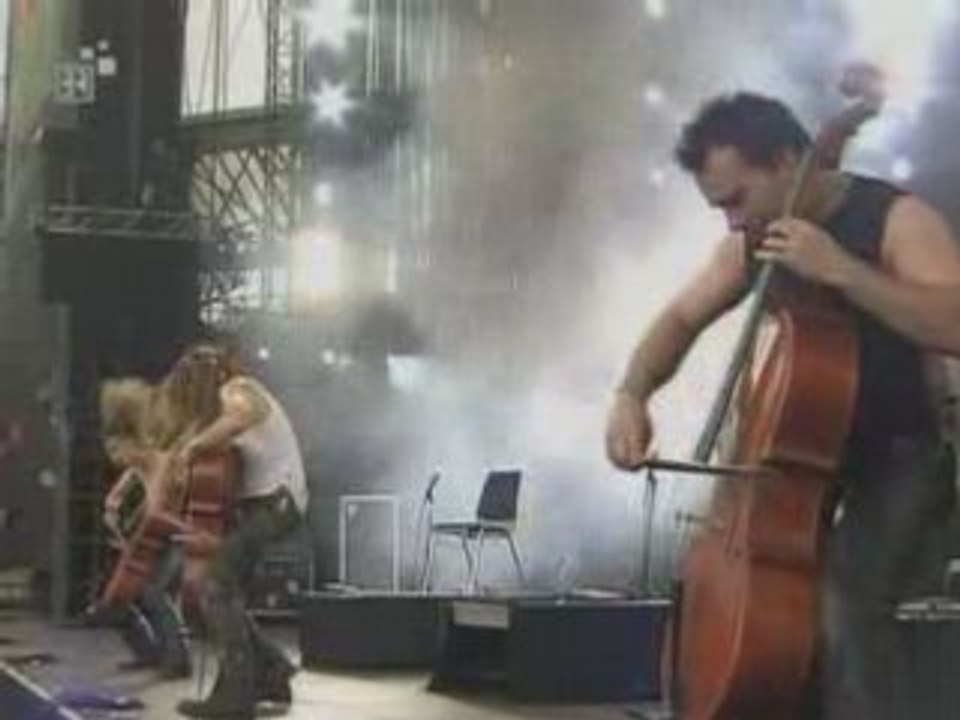 Apocalyptica - Enter Sand Man