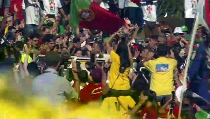 Papa Francisco participa de Via Crúcis em Lisboa