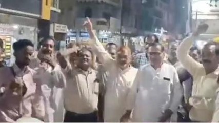 राजपुर: राहुल गांधी को कोर्ट से मिली राहत, कार्यकर्ताओं ने मनाया जश्न, जमकर की आतिशबाजी