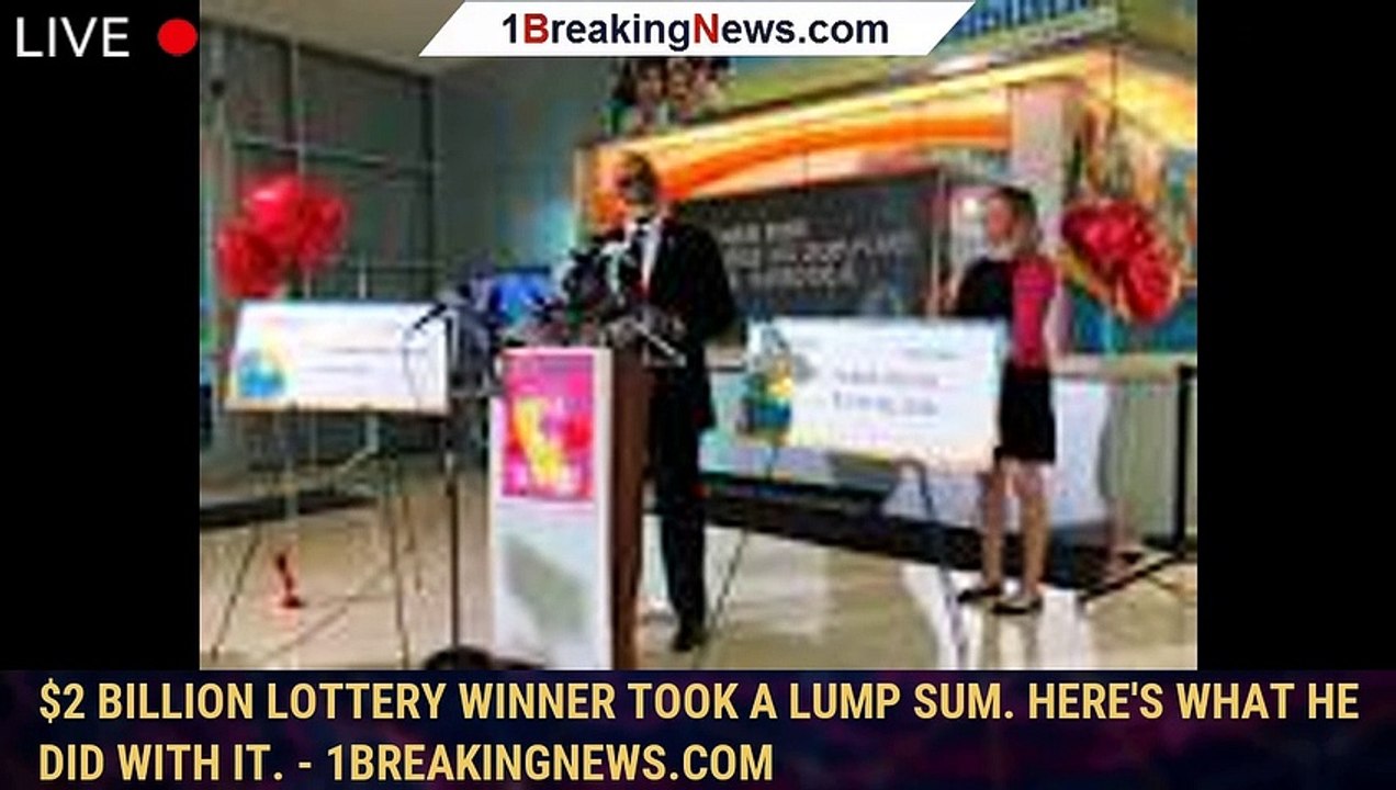 2 billion lottery winner took a lump sum. Here's what he did with it