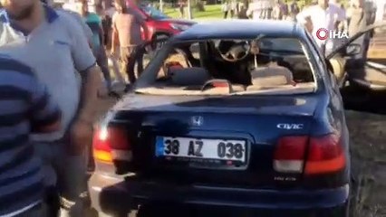 Amasya'da üç araç kavşakta çarpıştı: 1'i ağır 6 yaralı