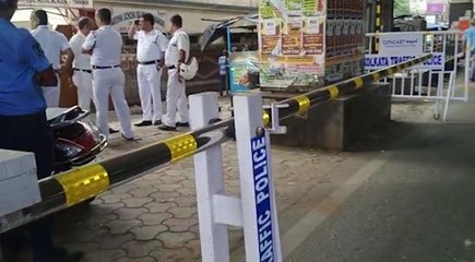 সৌরনীলের প্রাণ কি বদলে দিল ট্রাফিক ব্যবস্থা? স্কুলের সামনে এবার ড্রপ গেট