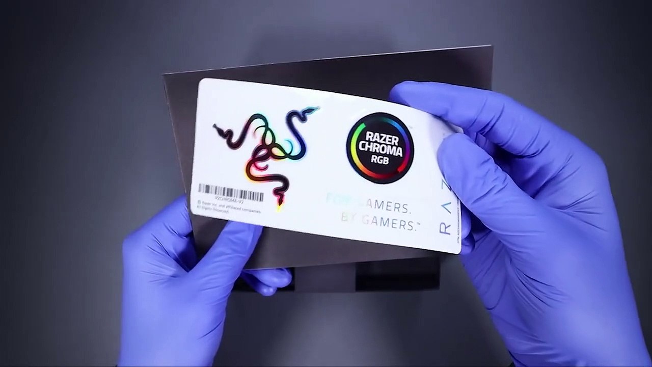 Razer Naga Pro Wireless Gaming Mouse Unboxing