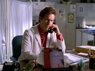 Colmillos (2002) - Película Completa en Español - Corbin Bernsen, Tracy Nelson, Whip Hubley