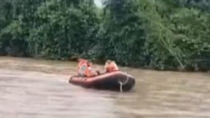 नरसिंहपुर: अचानक रपटे पर आया तेज बहाव,बीच में फंसा युवक और फिर......