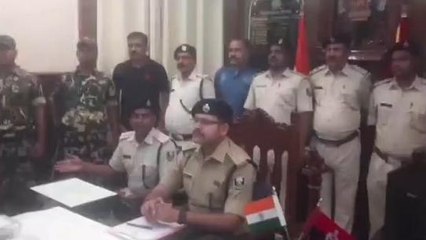 पूर्वी चंपारण: पेट्रोल पंप लूट कांड का हुआ खुलासा, हथियार के साथ 9 लुटेरा हुआ गिरफ्तार