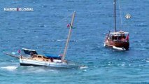 Bodrum'da karaya oturan teknedeki 3 kişi kurtarıldı