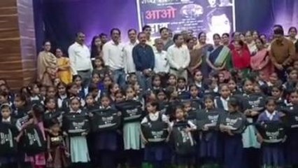 देवास: किशोर कुमार और रफी की याद में हुआ संगीतमय कार्यक्रम