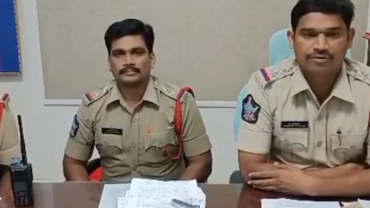 అనకాపల్లి జిల్లా: విద్యార్థులపై దాడి ఘటనలో నిందితుల అరెస్ట్