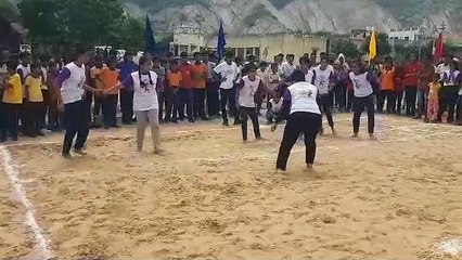 किसी ने कबड्डी में तो किसी ने दौड़ में दिखाया खेल कौशल