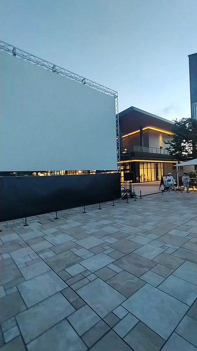 立川グリーンスプリングス　パブリックスクエア①
