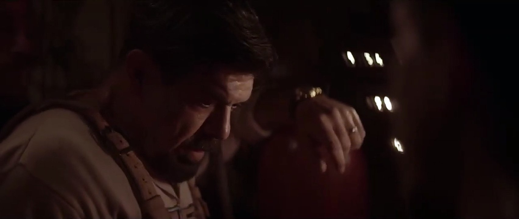 "Comandante"  di Edoardo De Angelis | Clip | #Venezia80