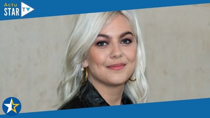 “C’était trop dangereux” : Louane s’excuse auprès de ses fans avant d’interrompre sa tournée