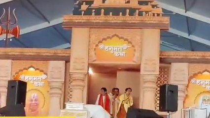 बागेश्वर धाम की दीवानगी छिंदवाड़ा ने बनाया रिकॉर्ड, कमलनाथ समेत अन्य रहे नेता मौजूद