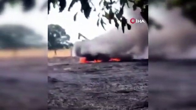Bursa'da 100 dönüm buğday tarlası ve 1 biçerdöver kül oldu