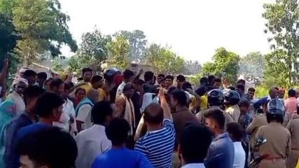 महराजगंज: राशन डीलर चयन खुली बैठक में हुआ हंगामा, नियमों की अनदेखी का लगा आरोप