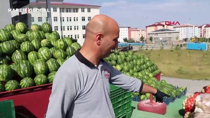 Şiddetli rüzgarda şemsiye ile havaya uçtu! 'Ölümden döndü'