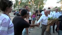 Le maire de la municipalité métropolitaine d'Izmir, Tunç Soyer, a visité le camp d'été des jeunes