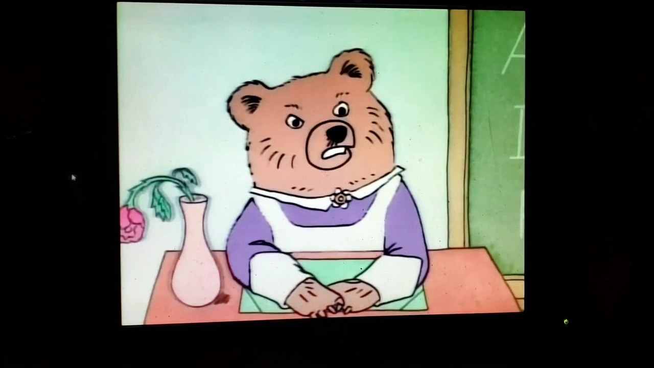 Richard Scarry's - Q is for Quilt