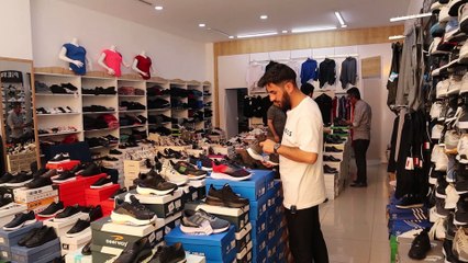 Van'da ekonomik kriz: İkinci el ayakkabı da alınamaz hale geldi
