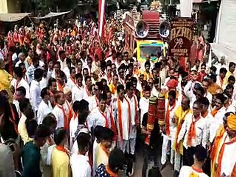 भक्ति में झूमे श्रद्धालु, जयकारों से माहौल हुआ भक्तिमय-video