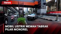 Mobil Listrik Mewah Ringsek Tabrak Pilar Monorel di Kuningan