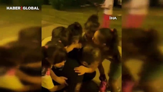 Çocukların polis sevgisi sosyal medyada büyük ilgi gördü