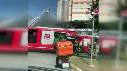 Henüz açılışı yapılmayan AVM kül oldu