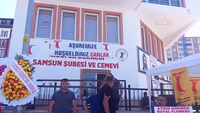 Pir Sultan Abdal Kültür Derneği'nden Aşure Günü Etkinliği