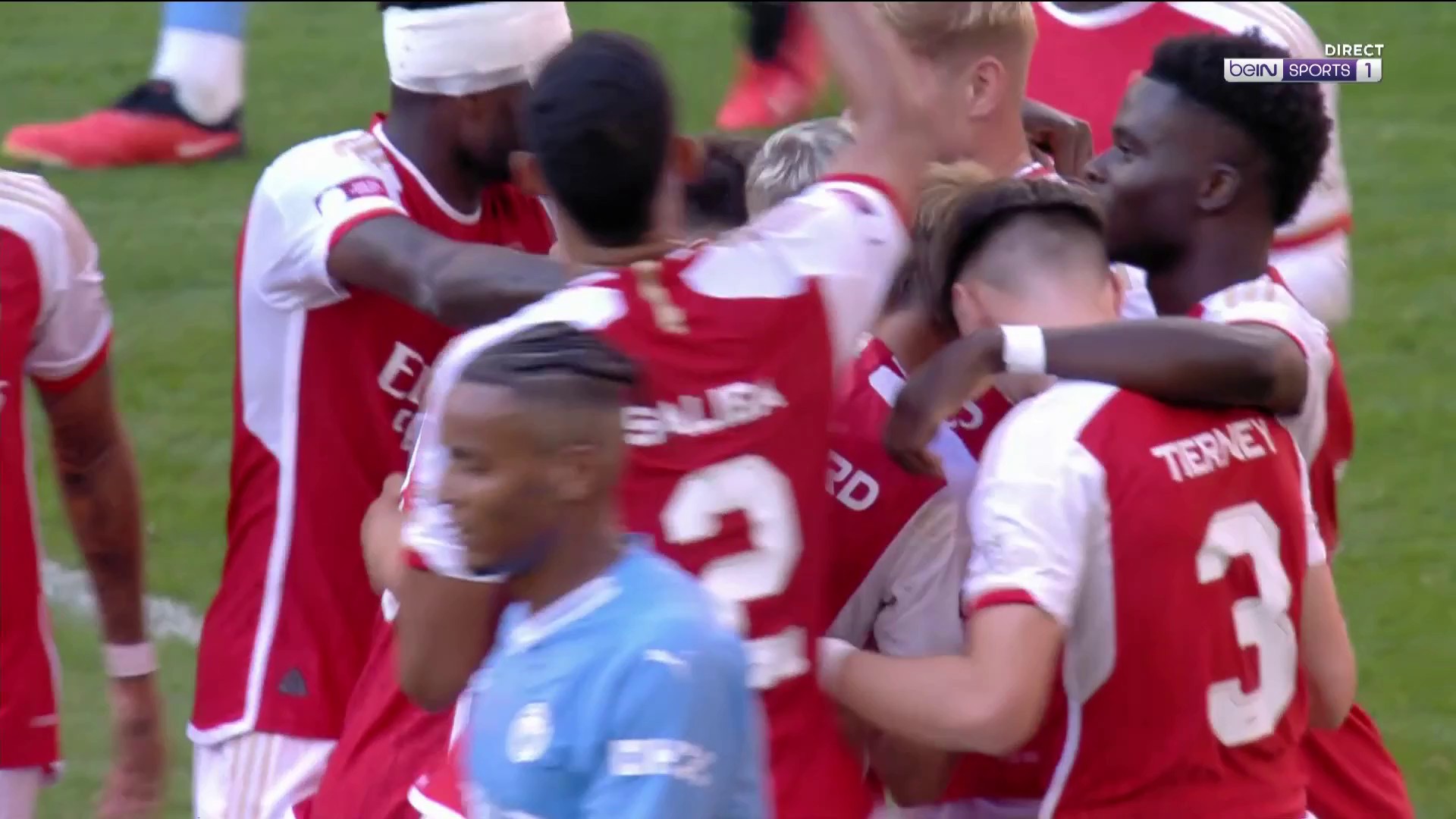 Community Shield : Sur un coup de billard, Arsenal égalise à la 100e minute !