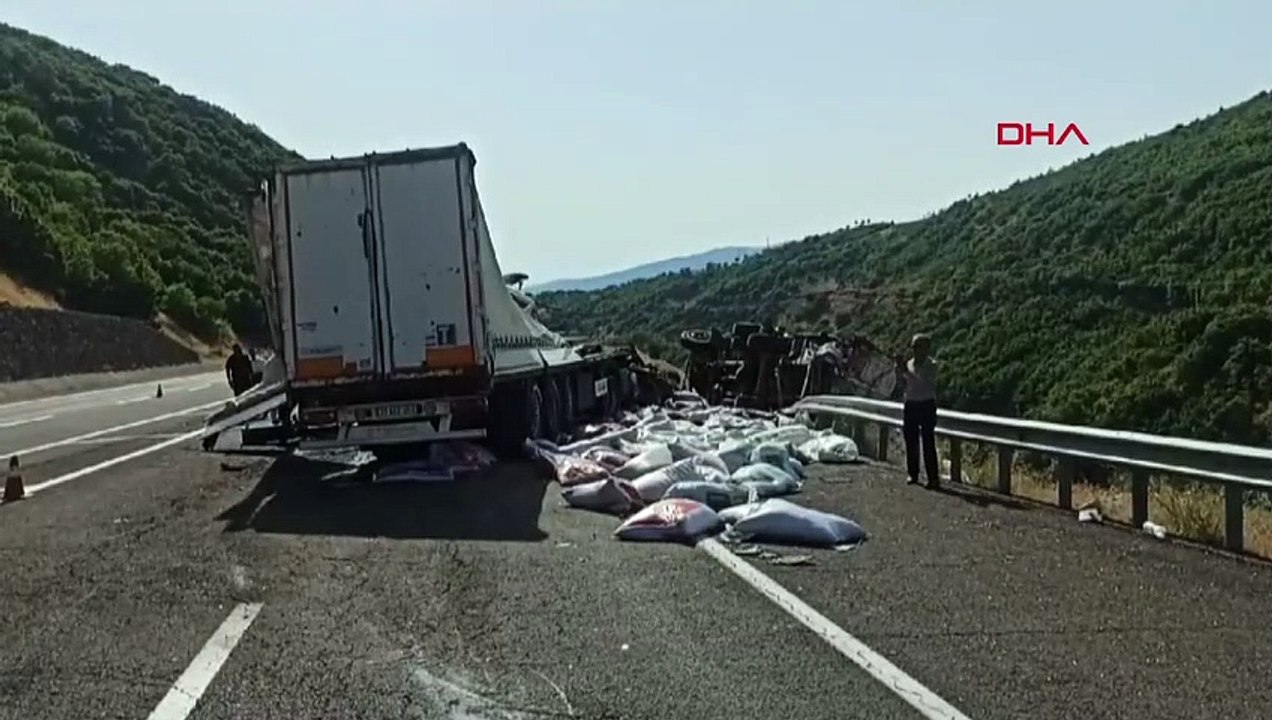 La partie trophée du camion est entrée en collision avec le camion sur l'autoroute Elazig-Bingöl a été cassée, le conducteur a été blessé