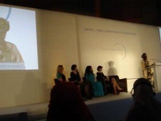 UNESCO L'OREAL 2008 : Dea Yonnelle MOUKOUMBI