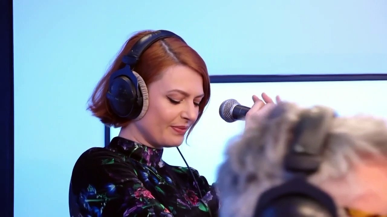 «La pluie et le beau temps» : le livre d'Élodie Frégé